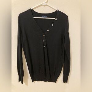 GAP Black Knit Sweater with Button-Trimmed Y-Neck Size M